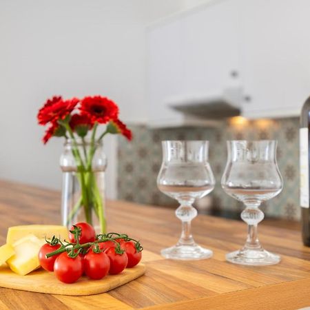 Apartamento Cor Do Mar - Sunny, Clean And Spacious Apartment With Sea View, In Alvor - Very Close Walking Distance To The Beach And Alvor Village Ngoại thất bức ảnh