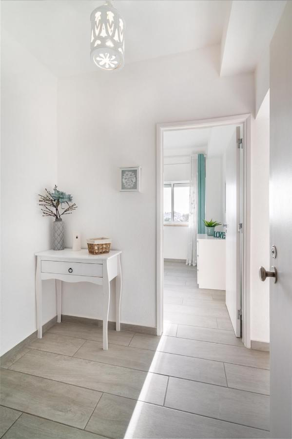 Apartamento Cor Do Mar - Sunny, Clean And Spacious Apartment With Sea View, In Alvor - Very Close Walking Distance To The Beach And Alvor Village Ngoại thất bức ảnh