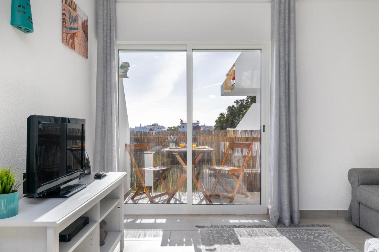 Apartamento Cor Do Mar - Sunny, Clean And Spacious Apartment With Sea View, In Alvor - Very Close Walking Distance To The Beach And Alvor Village Ngoại thất bức ảnh
